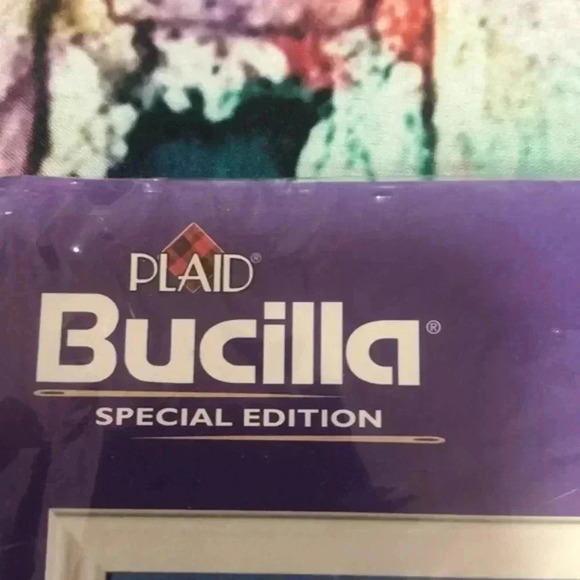 Plaid Bucilla words to live by stamped cross stitch 3 pack - Picture 9 of 11